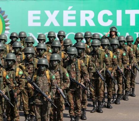 Exército não vai tolerar aglomerações perto de quartéis