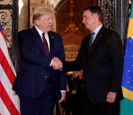 Brasil confronta Trump e seu próprio passado autoritário em julgamento 