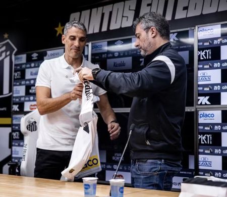Santos contrata mais de meio time e reformula elenco em janela 