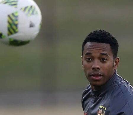Corte Especial do STJ mantém Robinho preso por estupro na Itália