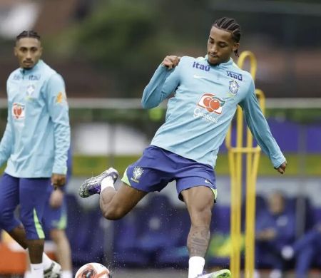 Brasil enfrenta Bolívia em seu último compromisso pelas Eliminatórias