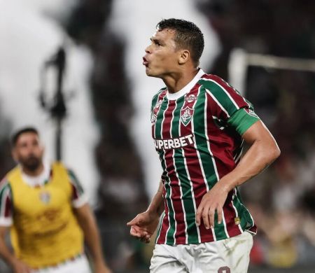 Fluminense elimina Bahia com gol de Thiago Silva e vai à semifinal
