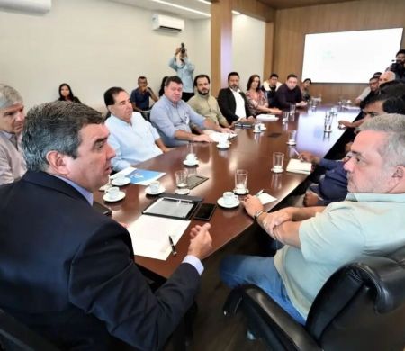 Petistas desembarcam do governo em meio a acusações contra Lula 