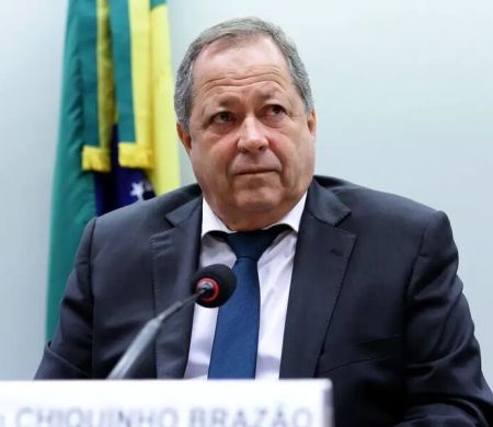 Dino mantém cassado mandato do ex-deputado Chiquinho Brazão