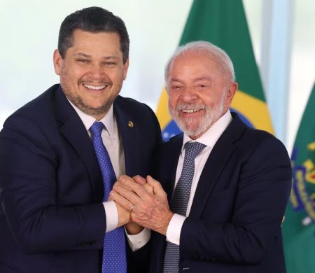 Com 3 ministros, União Brasil ordena que filiados deixem cargos no governo em 24 h