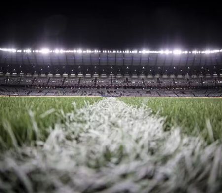 Na cola do líder, Cruzeiro recebe o Bragantino no Mineirão