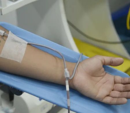 Sociedade de Reumatologia pede mais centros de infusão no SUS
