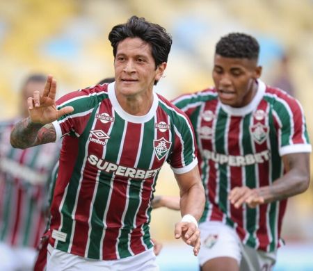 Cano marca, e Fluminense bate o Botafogo em estreia de Zubeldía