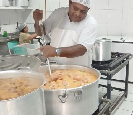 Brasil é a maior referência na alimentação escolar, diz especialista