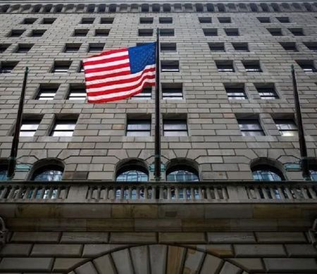 Mercado de trabalho está enfraquecendo nos EUA, diz membro do Fed