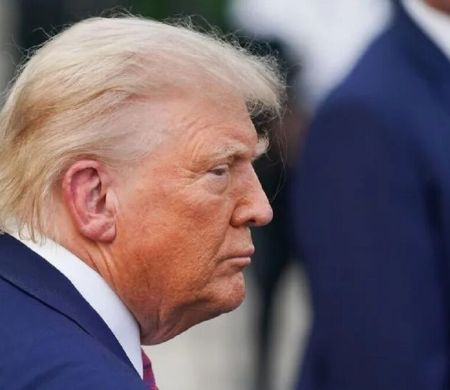 Trump estabelece prazo até domingo para Hamas concordar com plano 