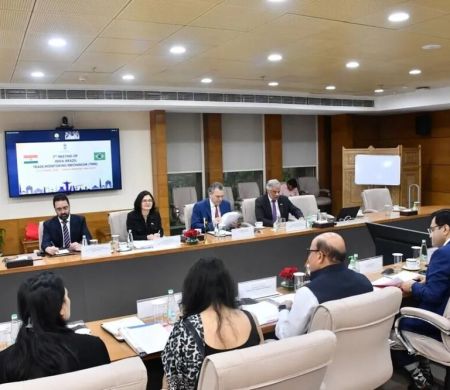 Brasil e Índia avançam em negociação comercial em meio ao tarifaço