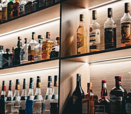Aumento de pena por venda de bebida alcoólica a menores é sancionado 