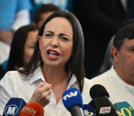 Opositora de Maduro, María Corina vence Prêmio Nobel da Paz