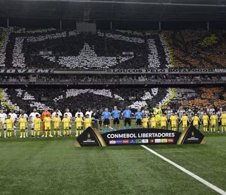 Botafogo abre venda de ingressos para jogo contra o Flamengo