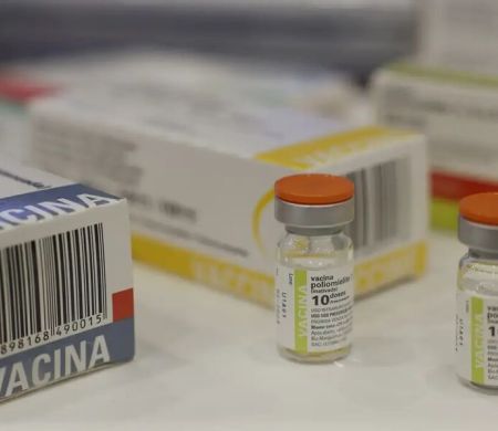 Fiocruz e UFMG firmam parceria para expandir centro de vacinas