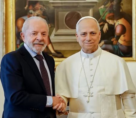 Lula se encontra com papa Leão XIV no Vaticano