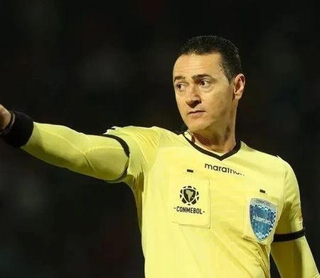 Conmebol divulga arbitragem para jogos de volta da Libertadores  Conmebol divulga arbitragem para jogos de volta da Libertadores