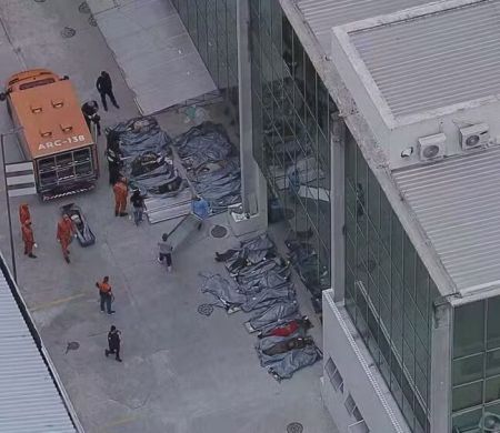 Metade dos corpos já passou por necrópsia e começa a ser liberada