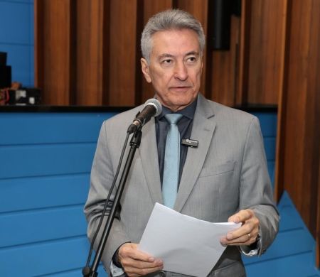 Deputado quer 'caixa-preta' em carros oficiais para monitorar velocidade  Deputado quer 'caixa-preta' em carros oficiais para monitorar velocidade