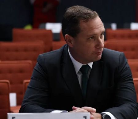 Mauro Cid vai ao STF e deve retirar tornozeleira nesta segunda