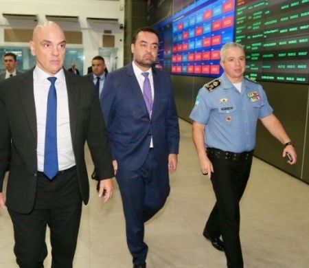 Castro diz que operação no RJ seguiu regras e nível de força foi compatível