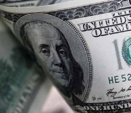 Dólar sobe de acordo com o exterior e se aproxima de R$ 5,40