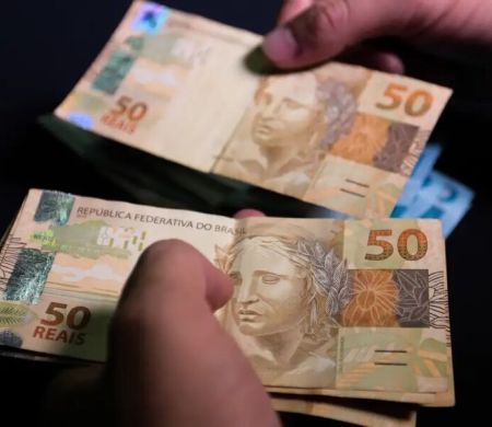 Clientes sacaram R$ 455,68 mi esquecidos em bancos em setembro