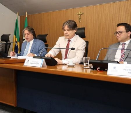 CCJ avança no debate do Orçamento e revisa propostas do Executivo