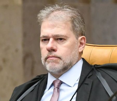 Dias Toffoli coloca em sigilo a caso Vorcaro no Supremo
