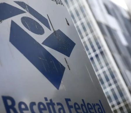 Receita faz alerta sobre falsas cobranças com nome e CPF do contribuinte