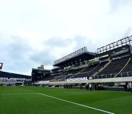 Santos recebe o Cruzeiro precisando de um empate para permancer na A