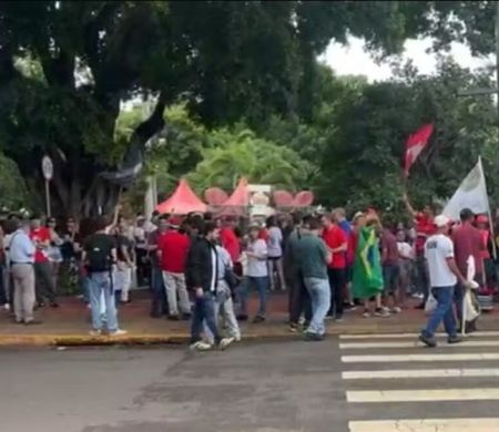 Ato esvaziado na capital expõe narrativa da suposta ‘trama golpista’ 