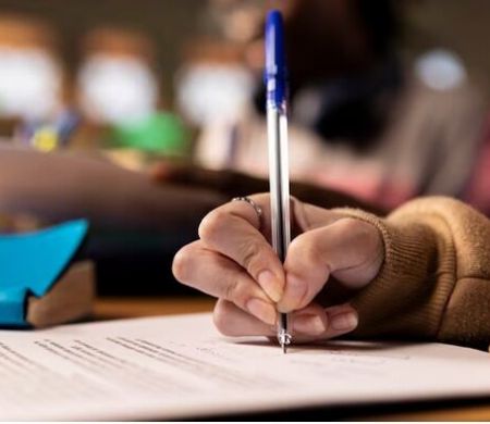 Ano começa com concursos e salários de até R$ 30 mil