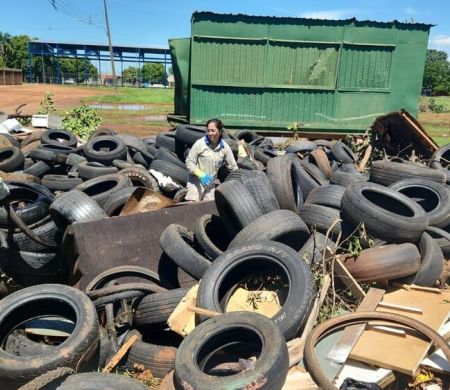Mutirão do Meu Bairro Limpo chega à região do Anhanduizinho
