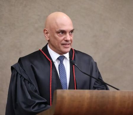 Moraes abre inquérito de ofício sobre vazamento de dados de ministros