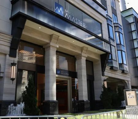 Vorcaro e ex-presidente do BRB se contradizem durante acareação