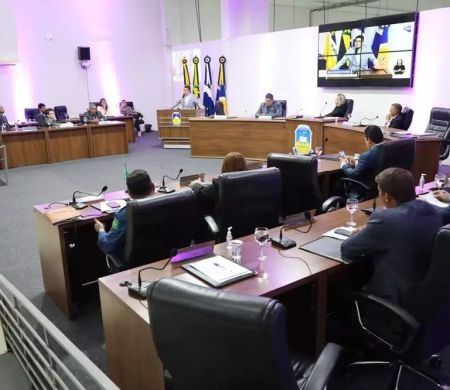 Denúncia sobre uso de verba coloca vereadora sob investigação em Dourados