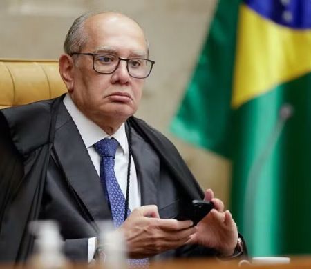 Gilmar manda suspender ‘penduricalhos’ dos Judiciários estaduais