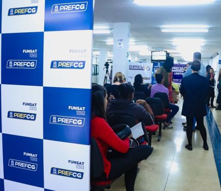 Funsat oferta 1.360 vagas de emprego nesta quinta-feira