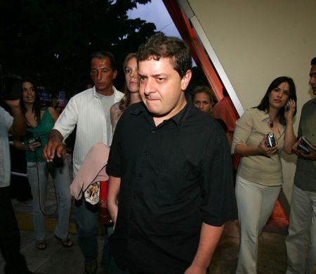 Lulinha tenta barrar no STF quebra de sigilo aprovada pela CPMI do INSS