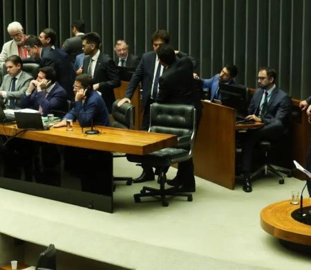 Aprovada em 2º turno na Câmara a PEC da Segurança Pública