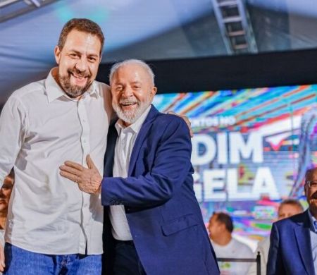 PSOL recusa federação com PT para eleições de 2026