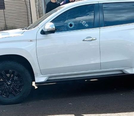 Empresário é morto a tiros dentro de Pajero na fronteira com o Paraguai