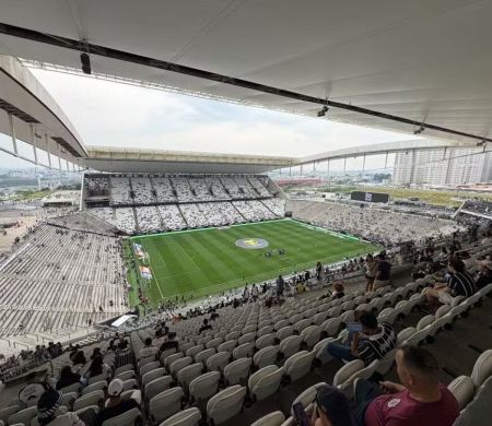 Corinthians tenta zerar dívida de R$ 630 milhões da Arena com novo acordo