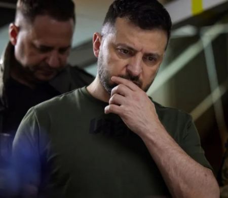 Zelensky acolhe proposta de diálogo da Rússia, mas pede cessar-fogo imediato