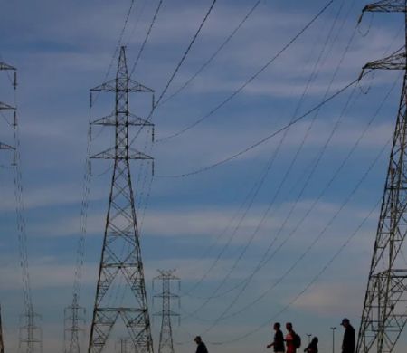 Consumidor começa o mês pagando mais caro pela conta de energia