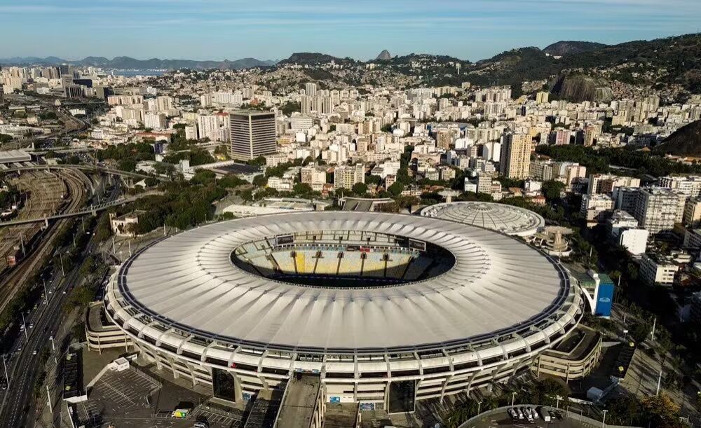 Vista aérea do Estádio do Maracanã, que será palco neste sábado de Fluminense e Internacional (Foto: AGIF)