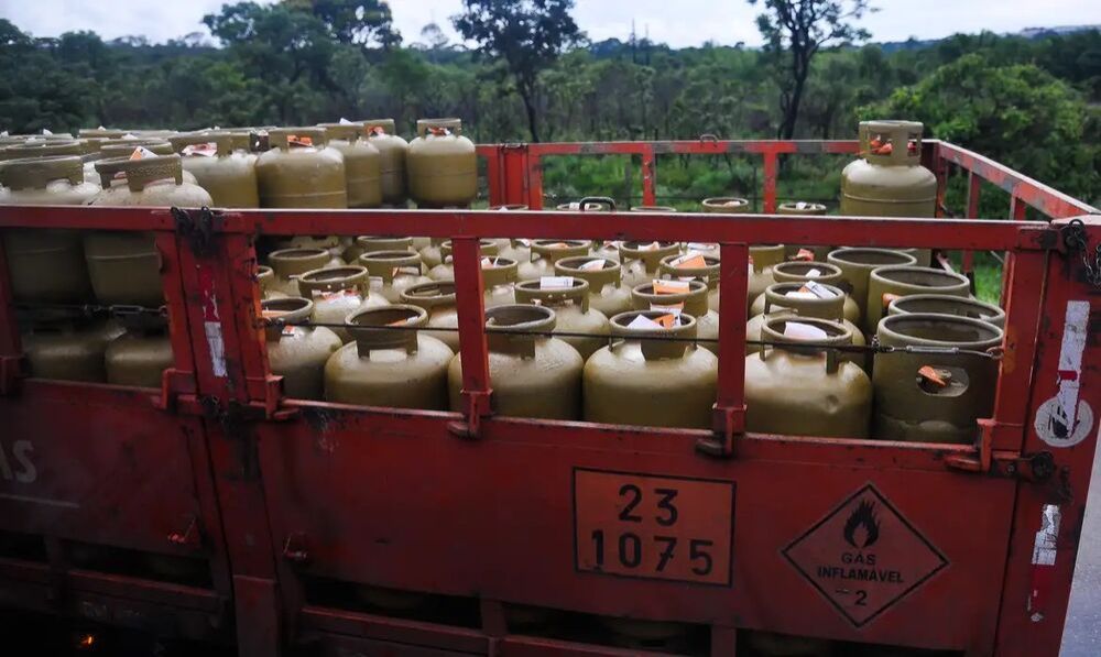 Gás de programa do governo federal (Foto: Marcello Casal Jr./ABr)